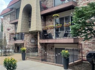 5004 Baltimore Ave APT 203, Kansas City, MO 64112
