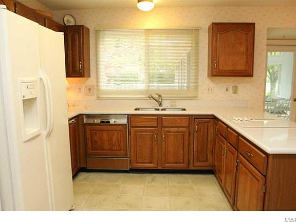 5th image of 4990 Southridge Park Dr