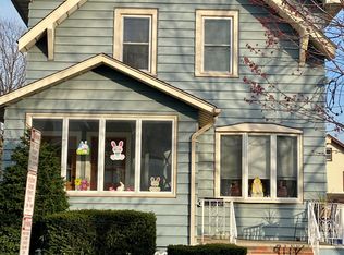 615 7th St, Carlstadt, NJ 07072