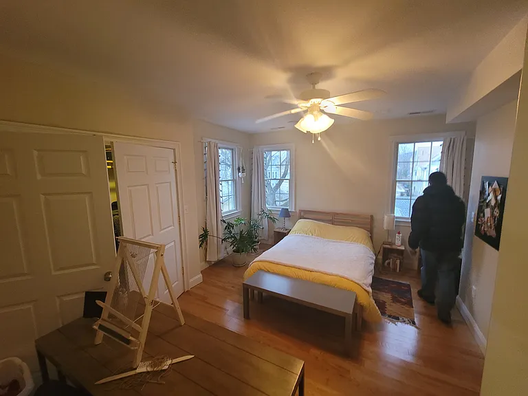 185 Edwards St #2R — Photo 3