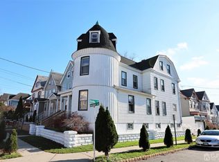 113 Gordon St, Perth Amboy, NJ 08861