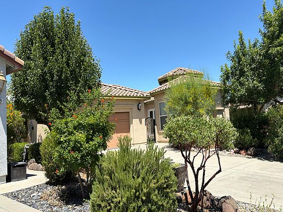 2nd image of 1013 Brookside Ln