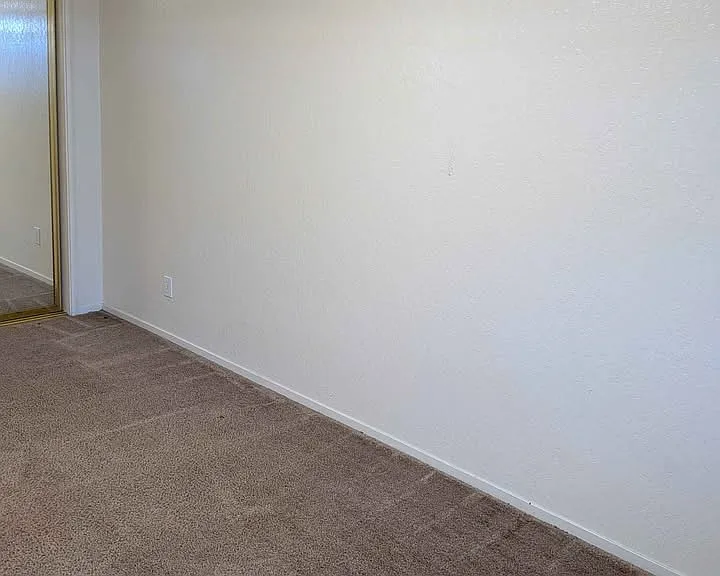 225 Couch St #1 — Photo 3