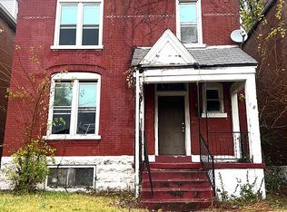 5157 Ridge Ave, Saint Louis, MO 63113