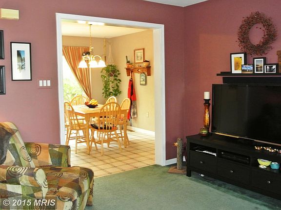 Living Room View Into Kitchen Dining Area