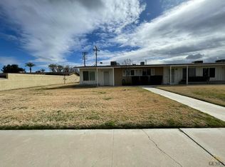 5913 Sundale Ave, Bakersfield, CA 93309