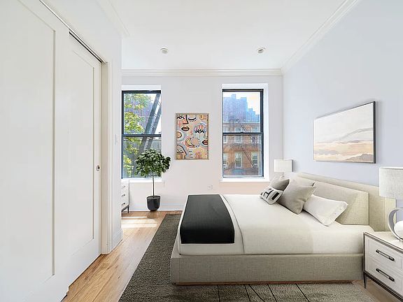3rd image of 440 W 47th St APT 1A