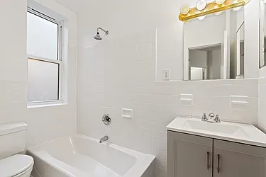 Rented by Akelius Real Estate Management