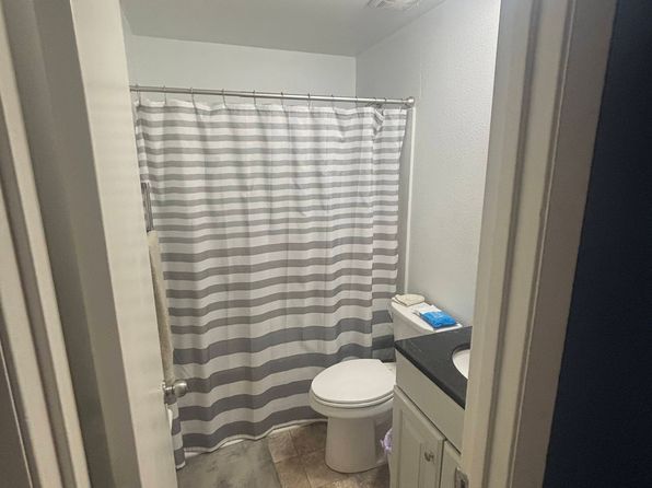 221 W Rosewood Ave APT 46