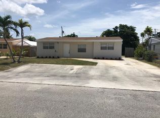481 Waseca Dr, Lake Worth, FL 33462