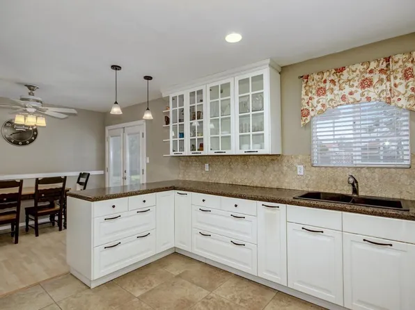 3051 E Camino St, Mesa, AZ 85213
