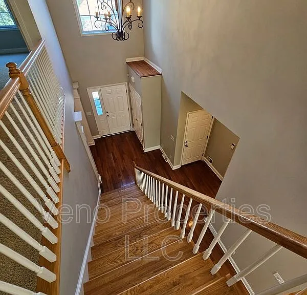 5 Brighton Ct — Photo 10