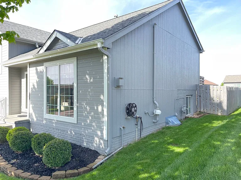 5964 S 186th Ave — Photo 37