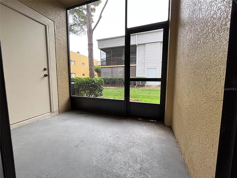 6007 Scotchwood Gln #31 — Photo 17