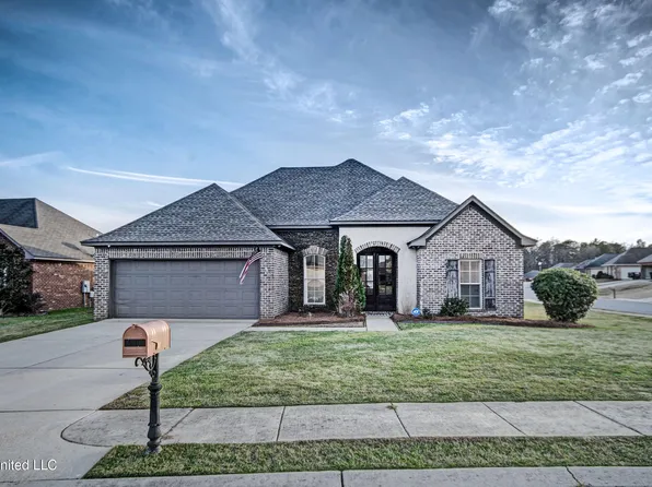 430 Greenfield Ridge Cir, Brandon, MS 39042