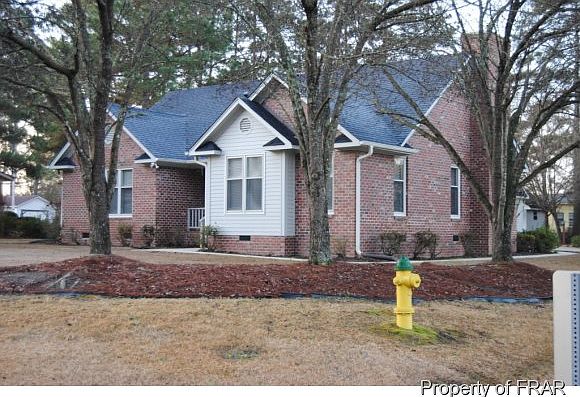 2nd image of 701 Fairview St
