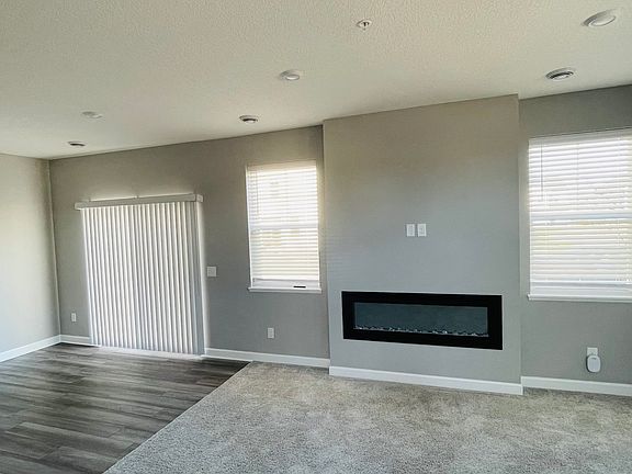 5th image of 10689 Wiles Way