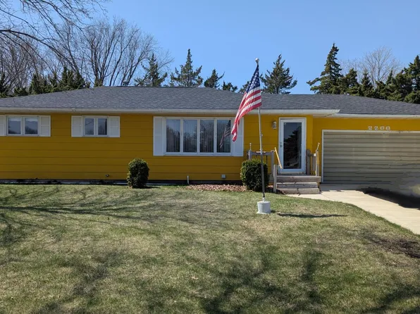 2200 13th St SW, Austin, MN 55912