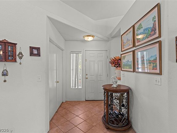 5th image of 1107 Mount Everest Ct