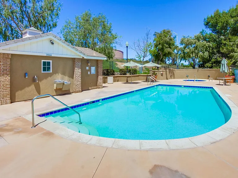 3567 Pebble St — Photo 38