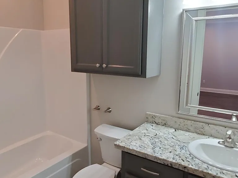 779 Dewey St — Photo 12