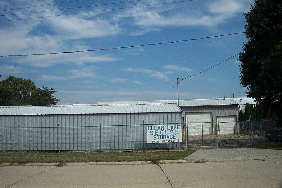 2nd image of 2301 2nd Ave S