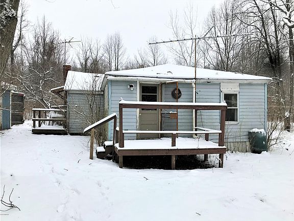 3rd image of 52089 17th Ave