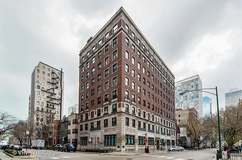 1255 N State Pkwy Suite 2-F photo 1