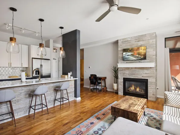 4730 Park Commons Dr Unit 121, Saint Louis Park, MN 55416