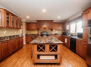 2300 Taylors Rd, Boones Mill, VA 24065