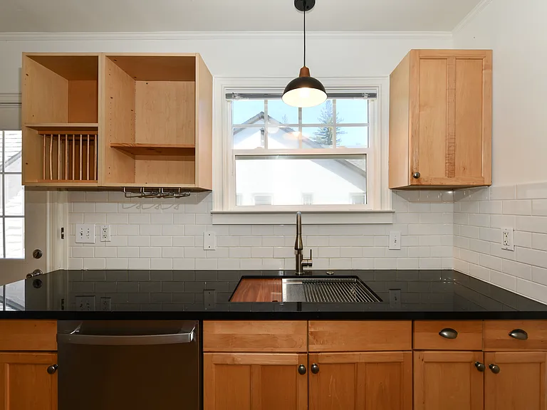 601 Seymour St #601 — Photo 15