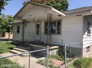 1207 N Webb Rd, Grand Island, NE 68803