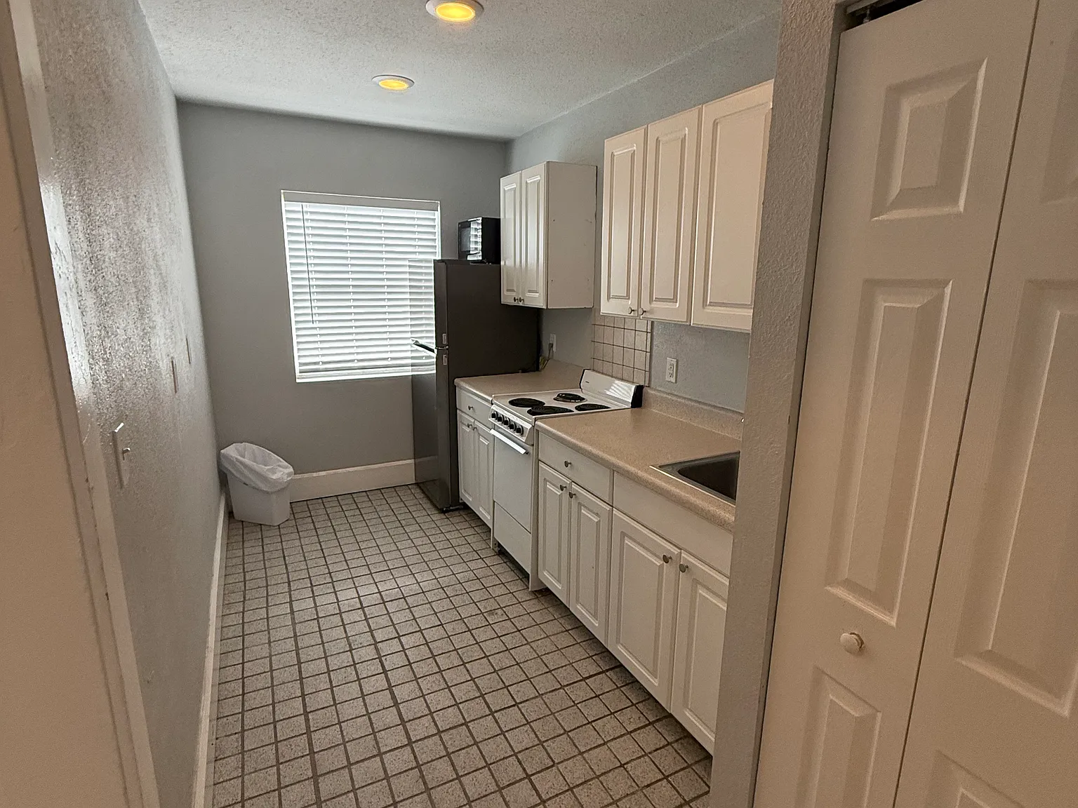 1 bed, 650 sqft, $1,750 — Photo 4