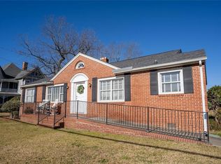 161 E Howell St, Hartwell, GA 30643