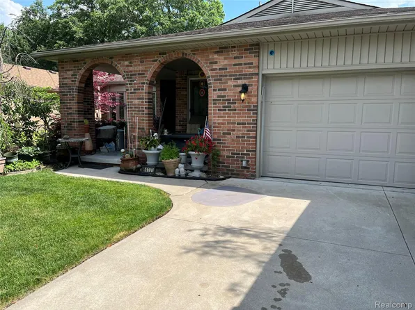 44131 Westminister Way, Canton, MI 48187