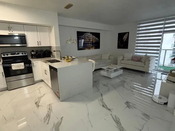 5077 NW 7th St APT 912, Miami, FL 33126
