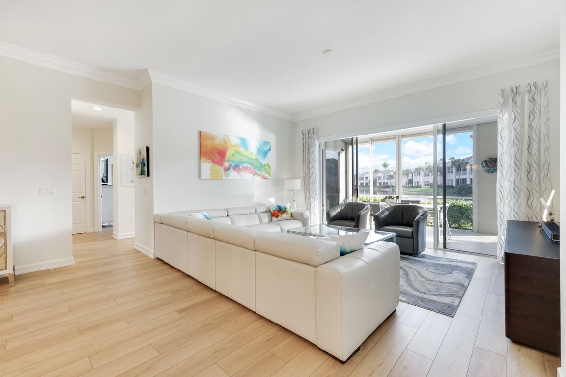 next background image