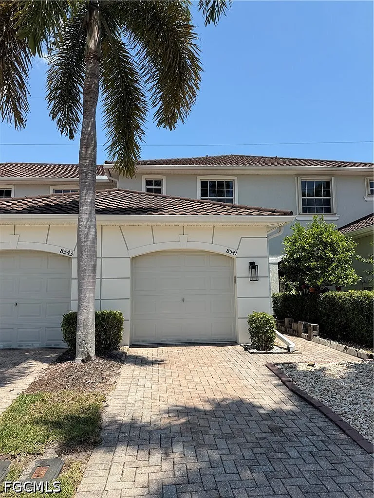 2 bed, 2.5 bath, 1143 sqft, $1,500 — Photo 1