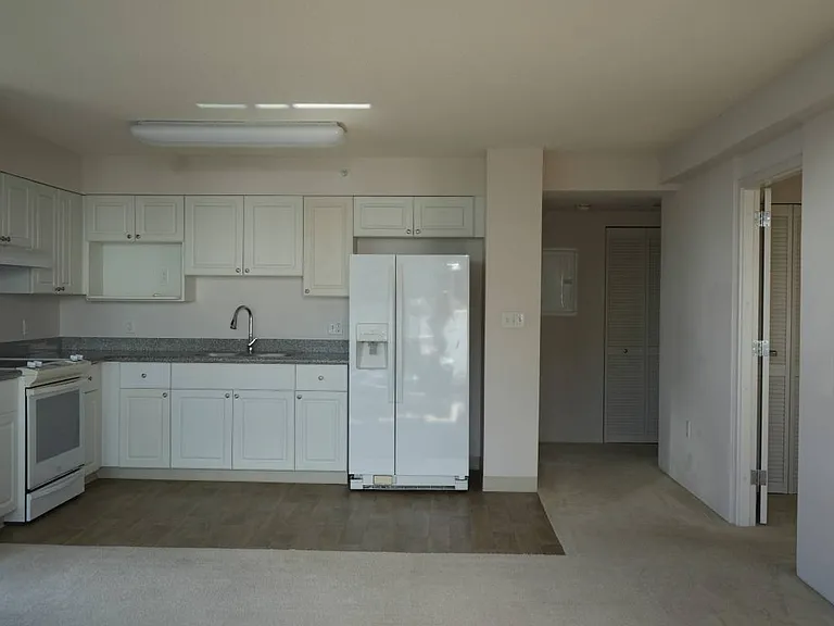 801 South St — Photo 16