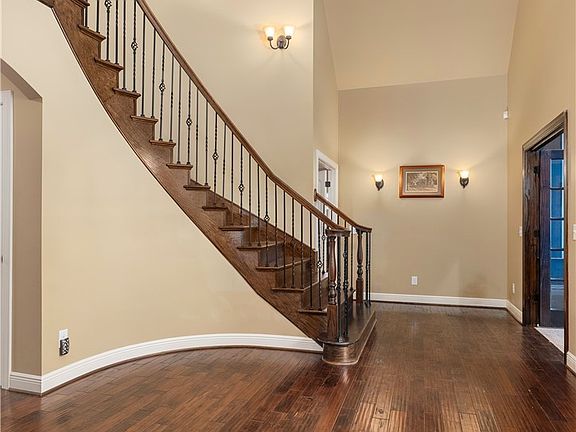 5th image of 14452 Watermelon Rd