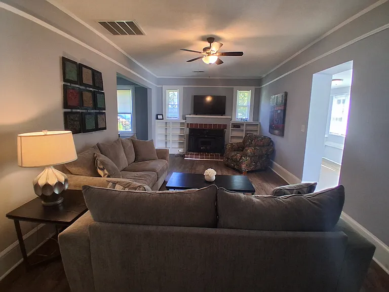 506 Pinckney St — Photo 9