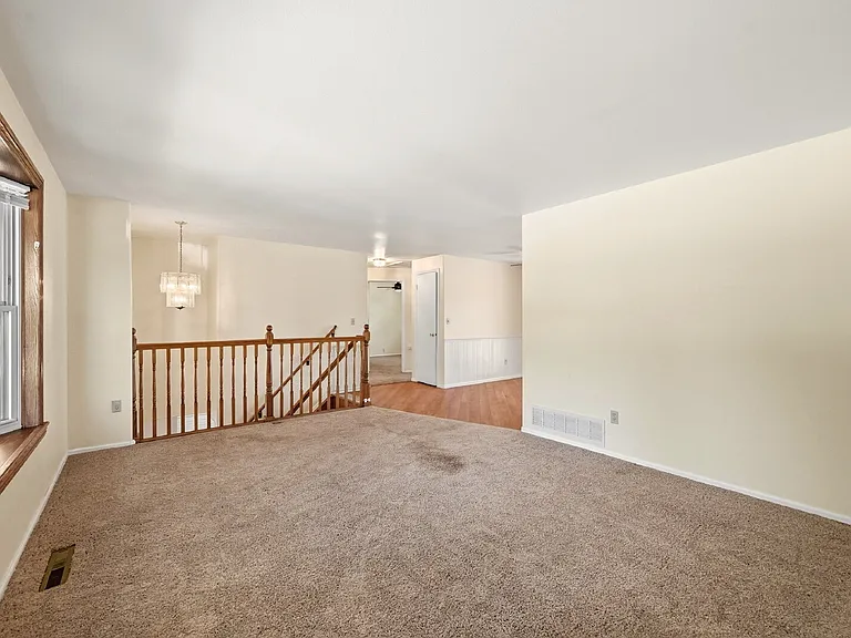 4644 Ridgeglen Rd — Photo 4