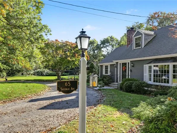 65 Sherman Ave, Seekonk, MA 02771