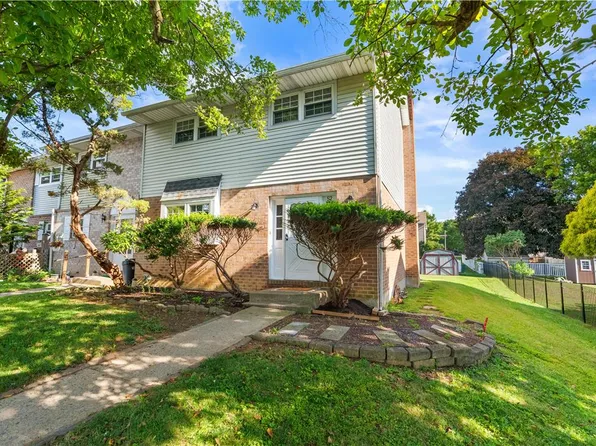 52 Willow St, Macungie, PA 18062