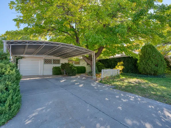 3430 Dakota St NE, Albuquerque, NM 87110