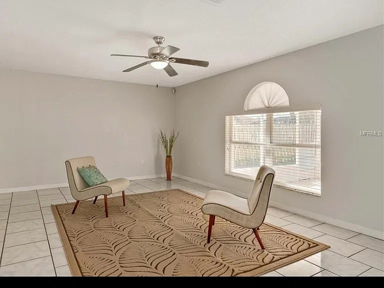 4412 Stonefield Dr — Photo 8