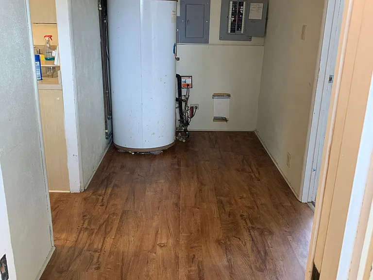 290 Akiohala St — Photo 2