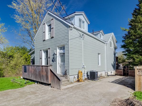 361 Waterloo St, Wellington North, ON N0G 2L3