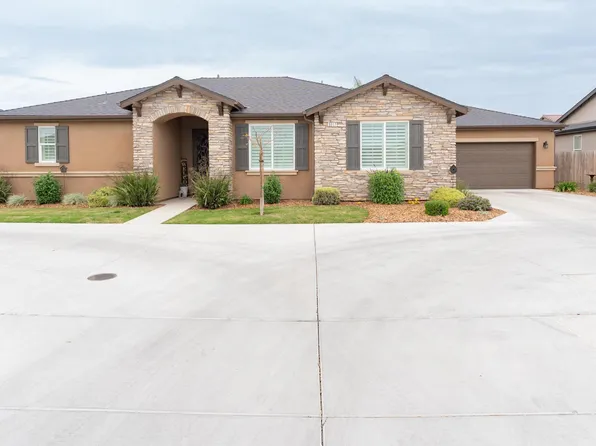 3017 Dorset Street, Tulare, CA 93274