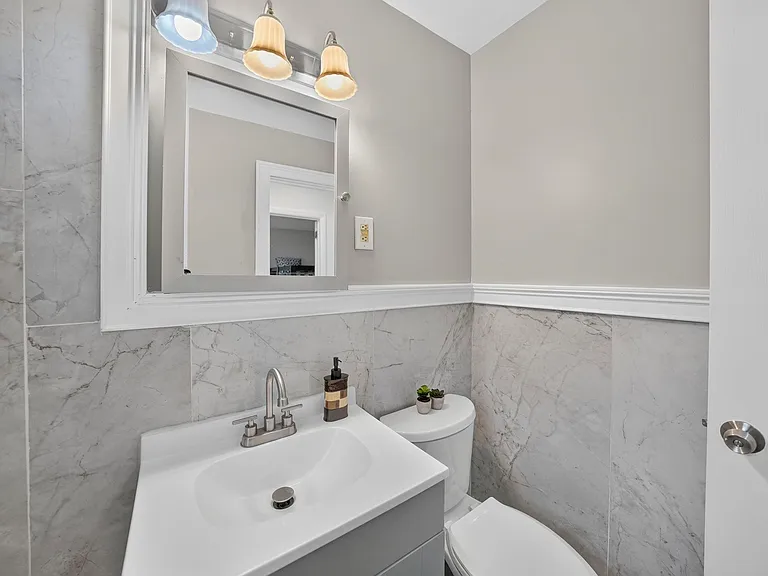 9052 New York Ave #1B — Photo 17